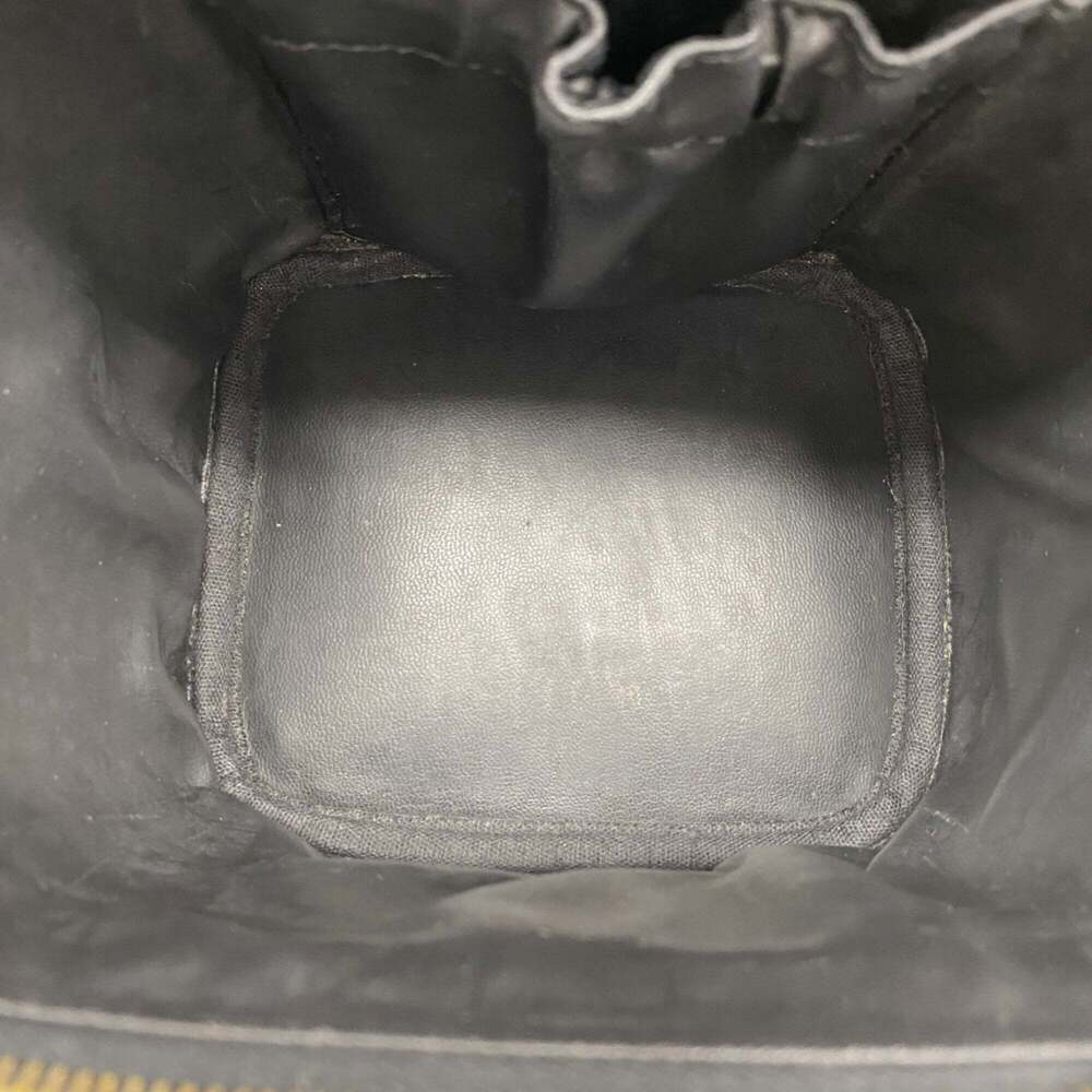 CHANEL Black Caviar Leather Vanity Bag - Picture 4 of 10